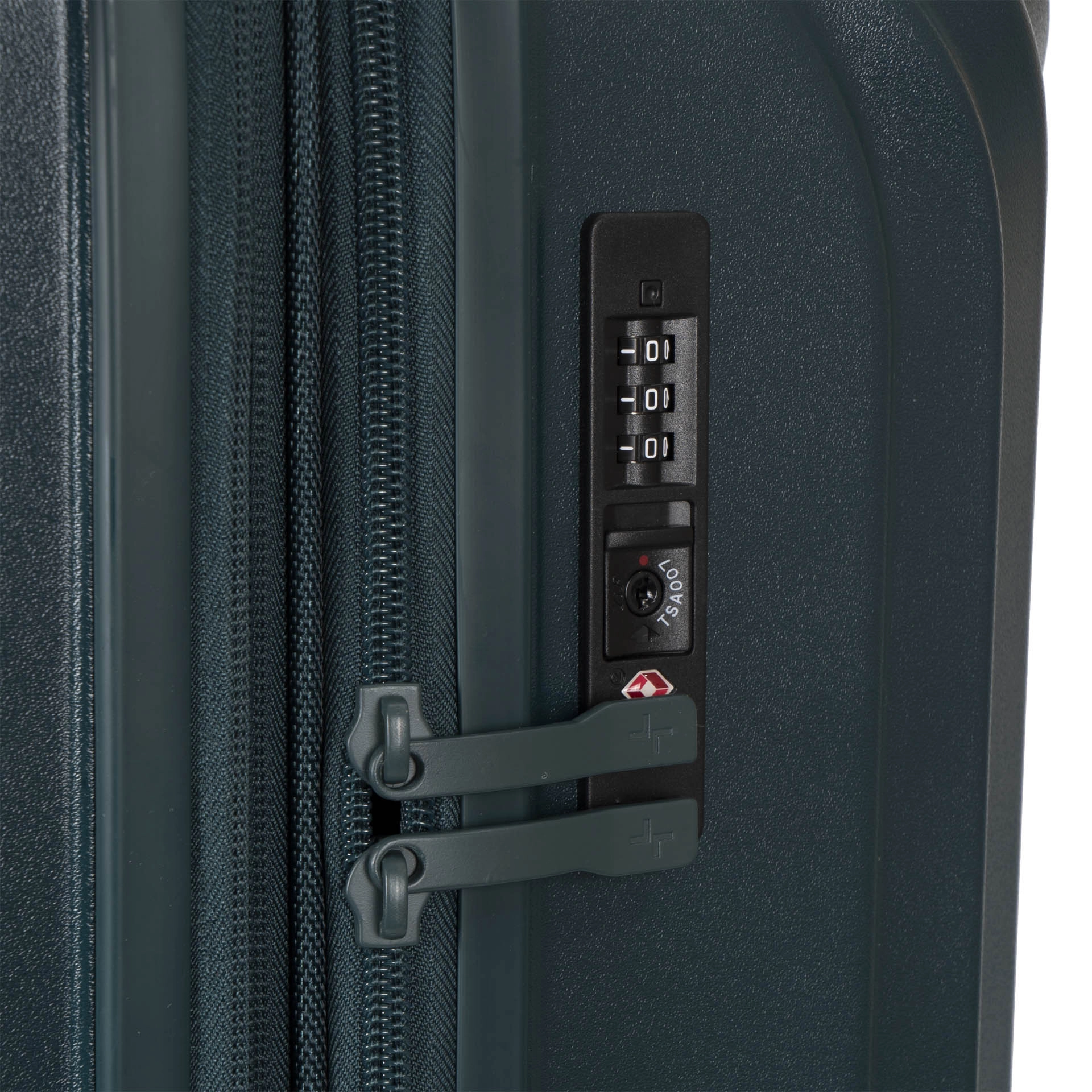 Dune Hardside 30in Luggage