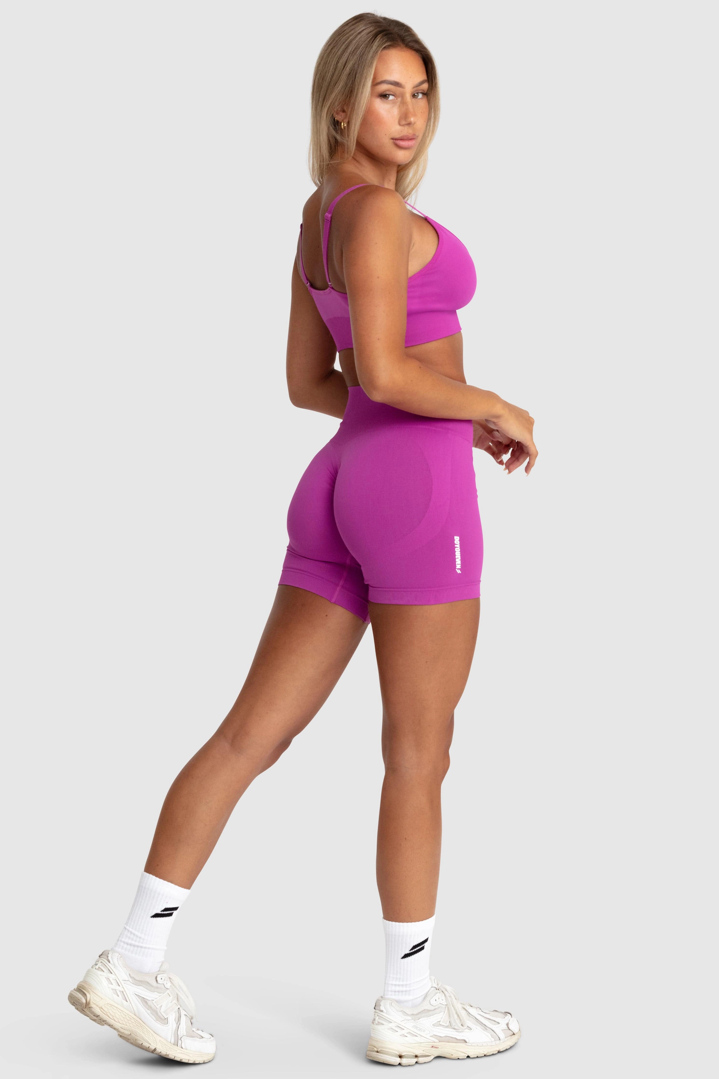 Scrunch 2 Seamless Crop - Pink Voltage