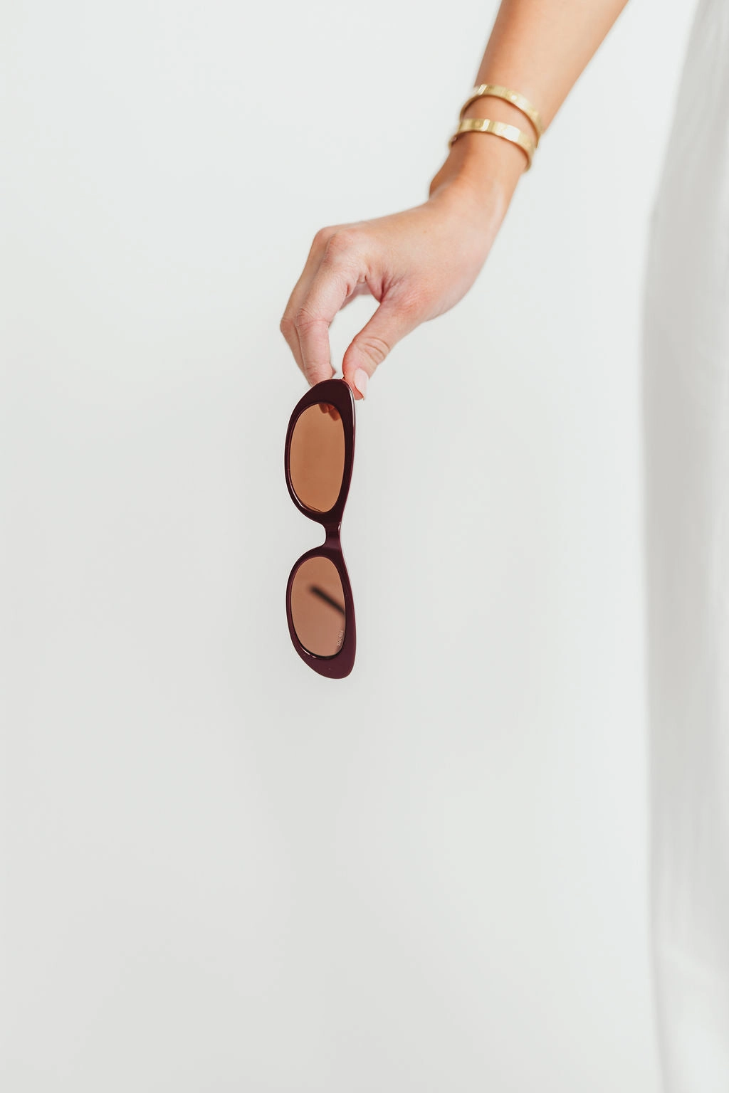 Sophie Acetate Cat Eye Sunglasses in Burgundy