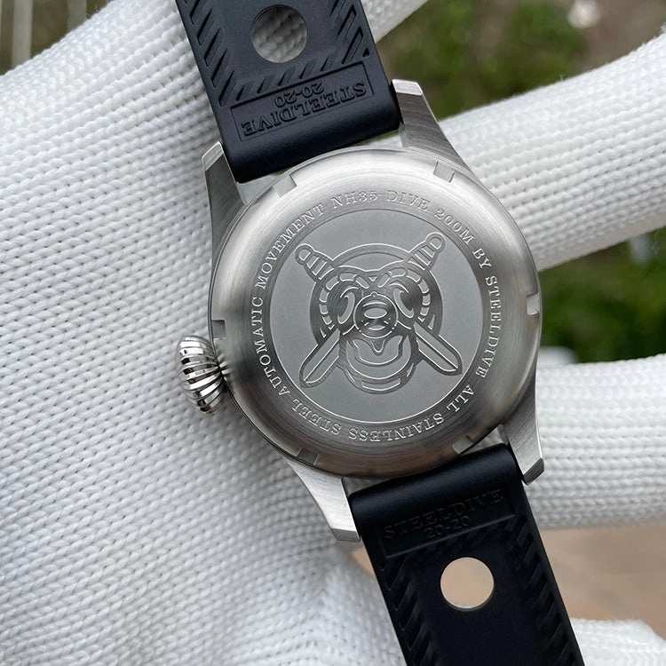 Steeldive SD1906 Carved Coin Bezel NH35 Automatic Watch