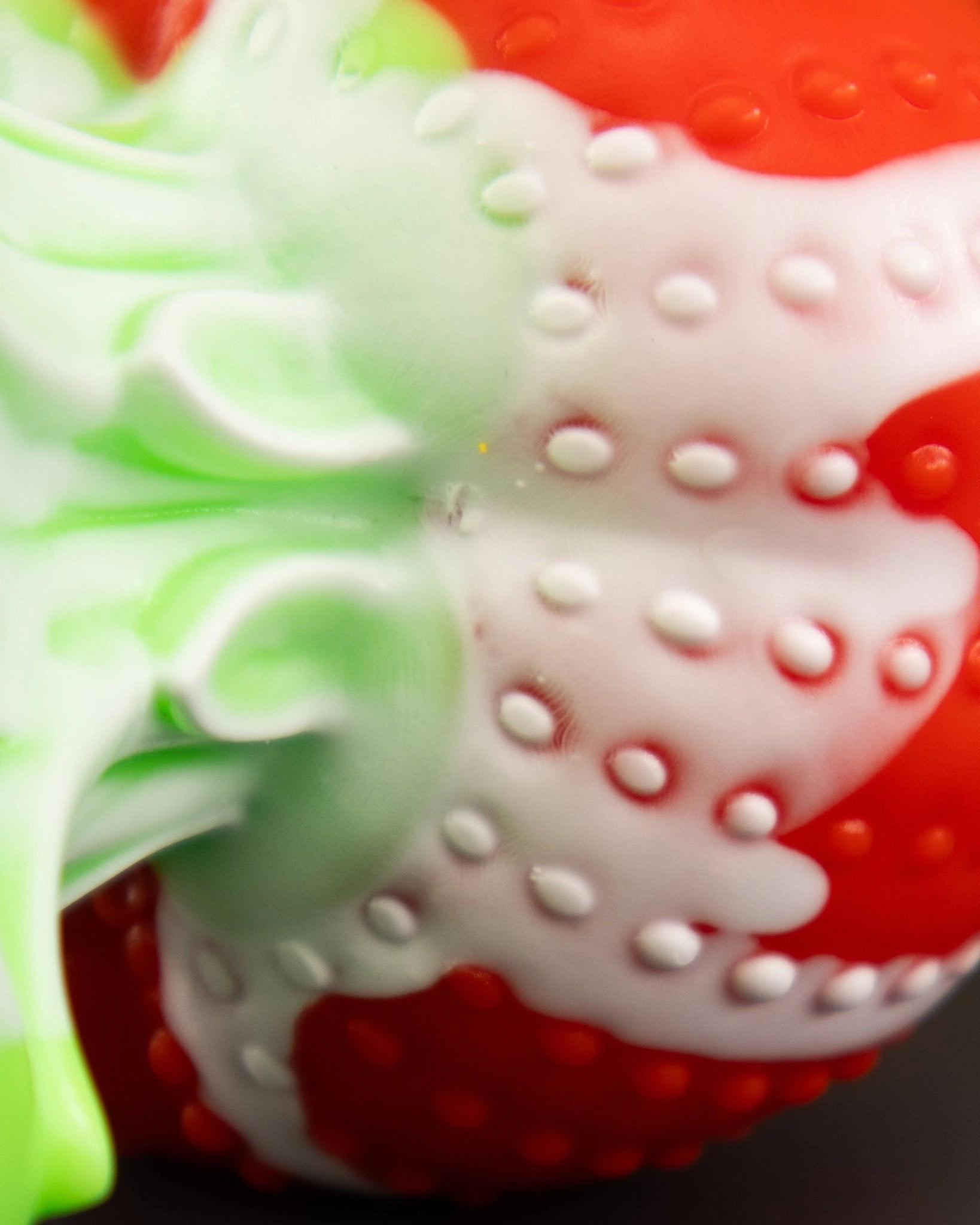 Strawberry Plug - Trophy, Soft Shaft/Medium Base - FLOP