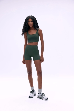 Ultimate Ultra Crop Shorts - Dark Olive