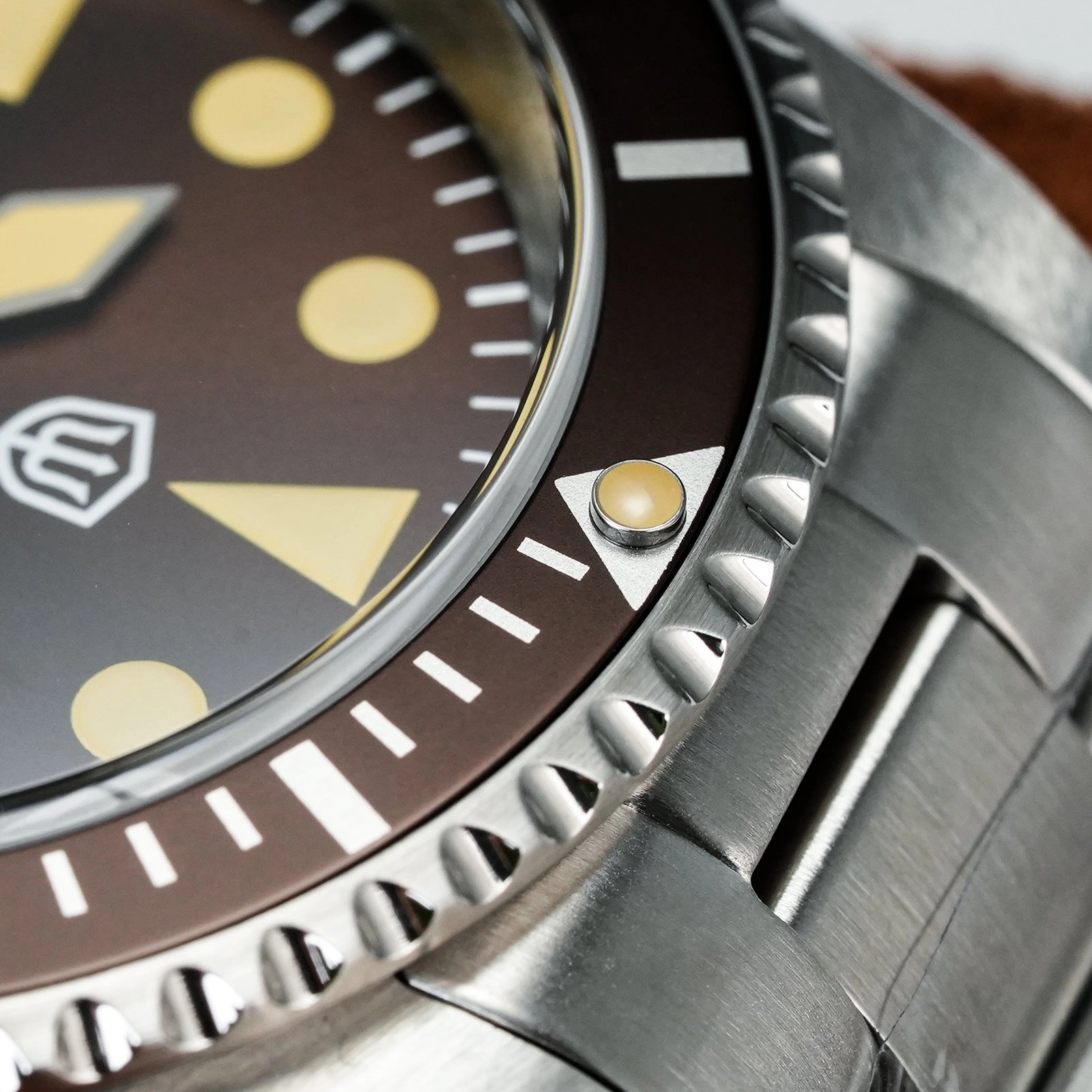 ★WeeklyDeals★Watchdives WD5513 38mm Vintage Sub Dive Watch