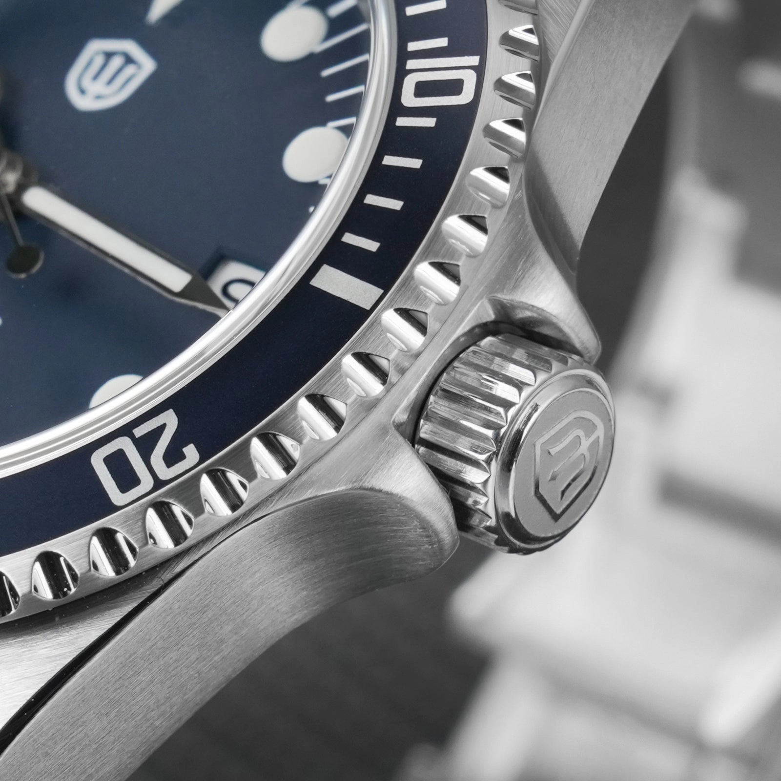 ★WeeklyDeals★Watchdives WD5513 38mm Vintage Sub Dive Watch